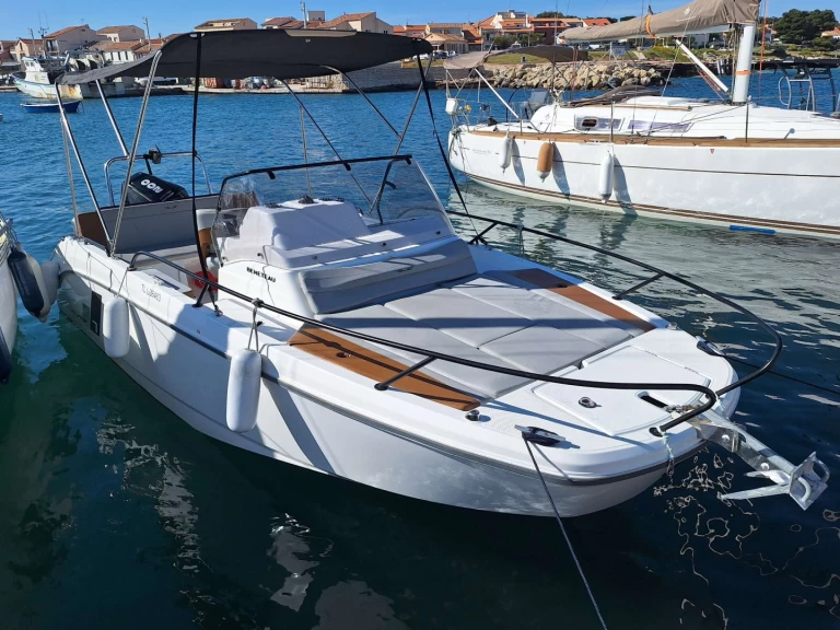 Alquiler de Bénéteau Flyer7 en Port-de-Bouc