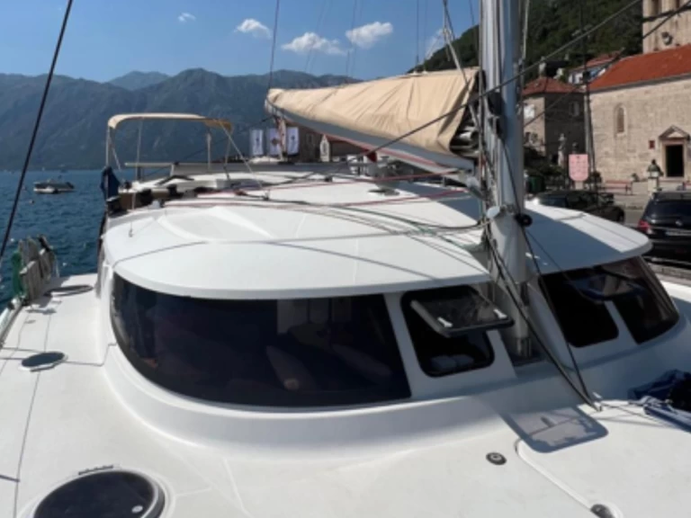 Alquiler Catamarán en Porto Montenegro - Fountaine Pajot Lipari 41