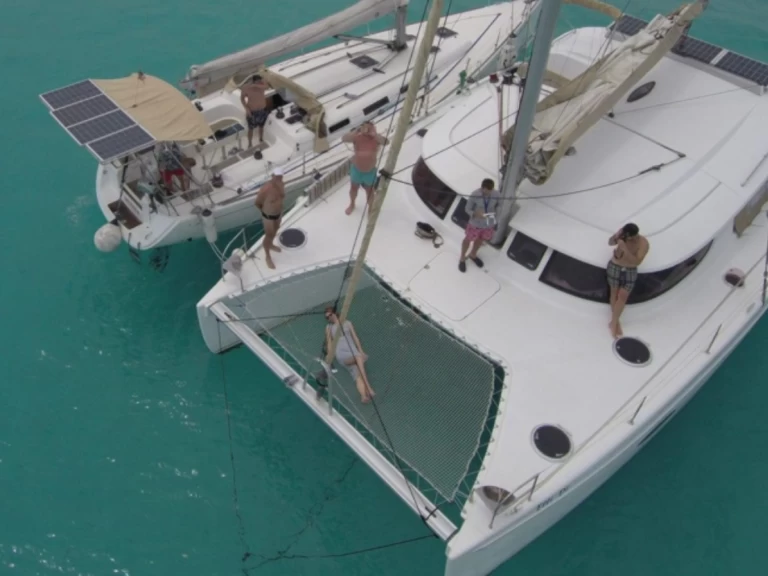 Alquiler de Catamarán, con o sin patrón Fountaine Pajot Porto Montenegro