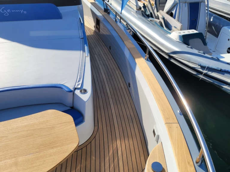 italyure SPORT 38  de alquiler a Sorrento