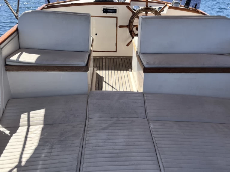 Alquiler de embarcaciones Grand Banks Grand Banks 36 Classic enPalma de Mallorca en Samboat