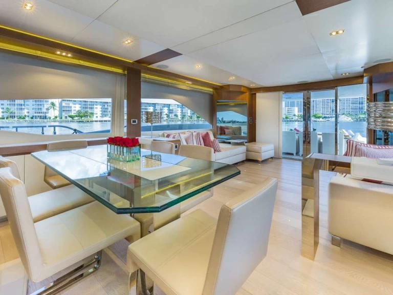 Alquiler Miami -  Dominator S.r.l GOLDEN 3 en SamBoat