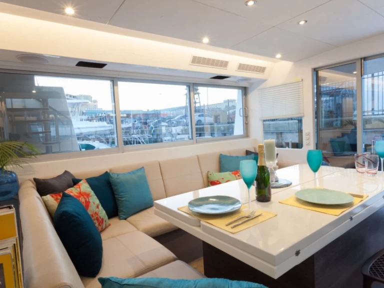 Alquiler de barcos Islas Vírgenes Británicas barato de OUT OF OFFICE