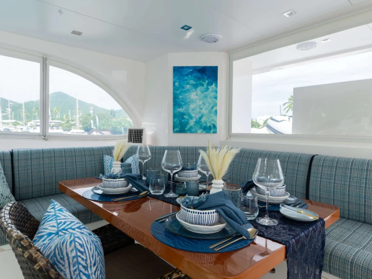 Horizon MUCHO GUSTO de alquiler a Nassau