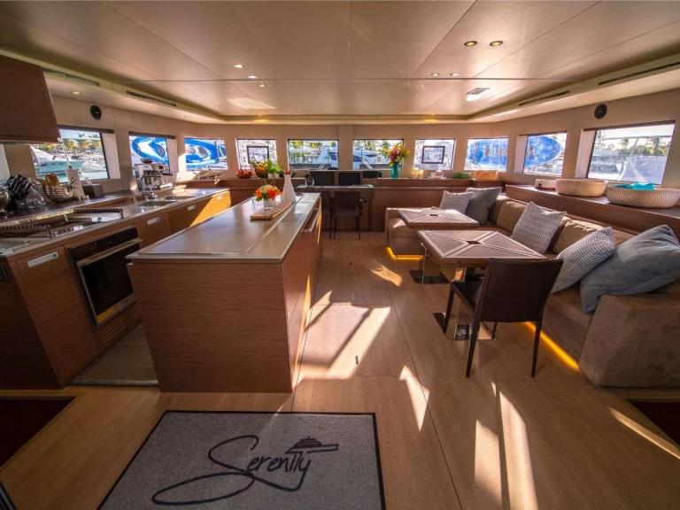 Alquiler de Yate de lujo, con o sin patrón Lagoon Nassau