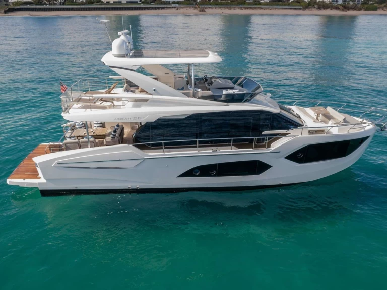 Alquiler de Absolute ZENITH en Palm Beach