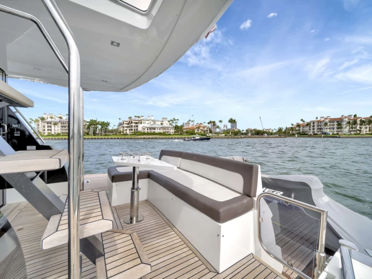 Alquiler Yate de lujo en Miami - Galeon Infinity