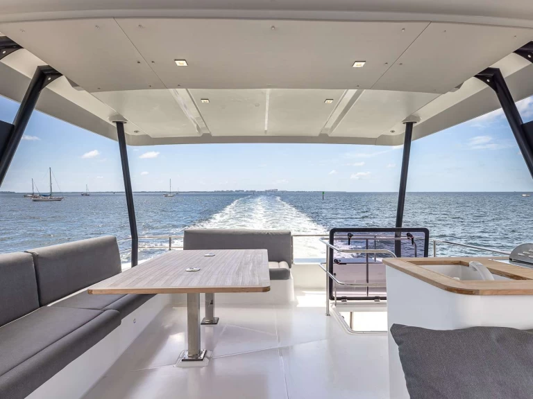 Alquiler de Fountaine Pajot Happy Place en Miami