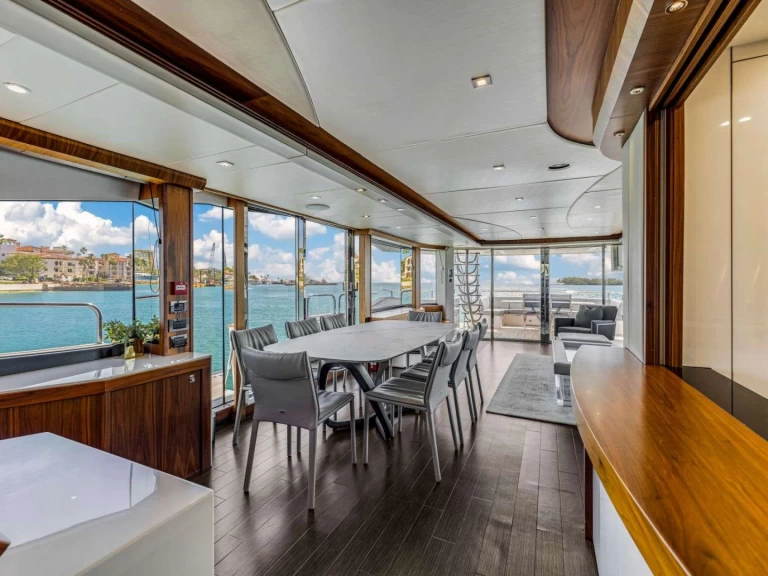 Alquiler de Yate de lujo, con o sin patrón Sunseeker Miami