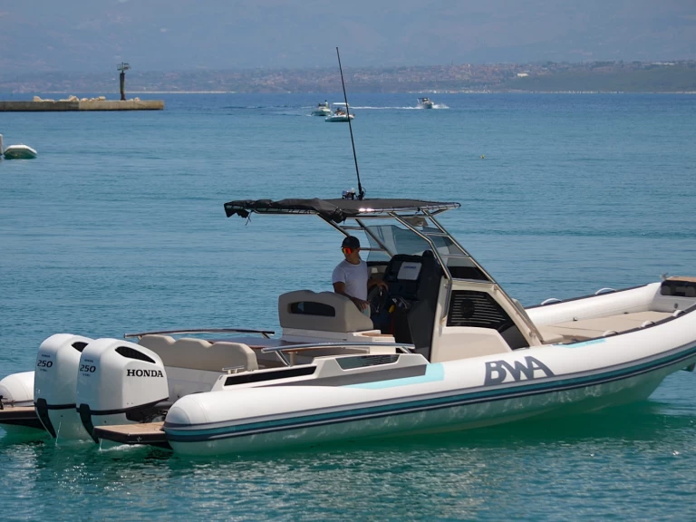 Alquiler de barcos Castellammare del Golfo barato de BWA 30 PREMIUM