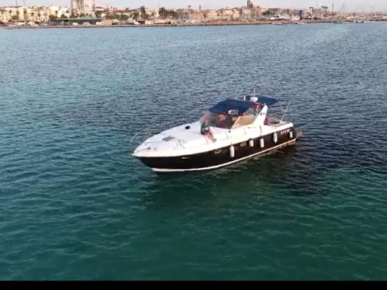 Alquiler de embarcaciones Azimut AZIMUT 38 enAlghero en Samboat