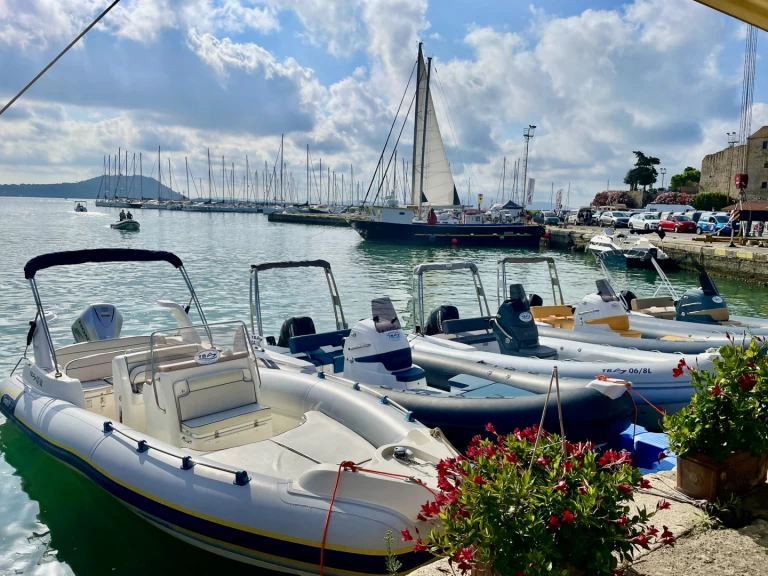 Alquiler de Neumática, con o sin patrón 2bar Talamone