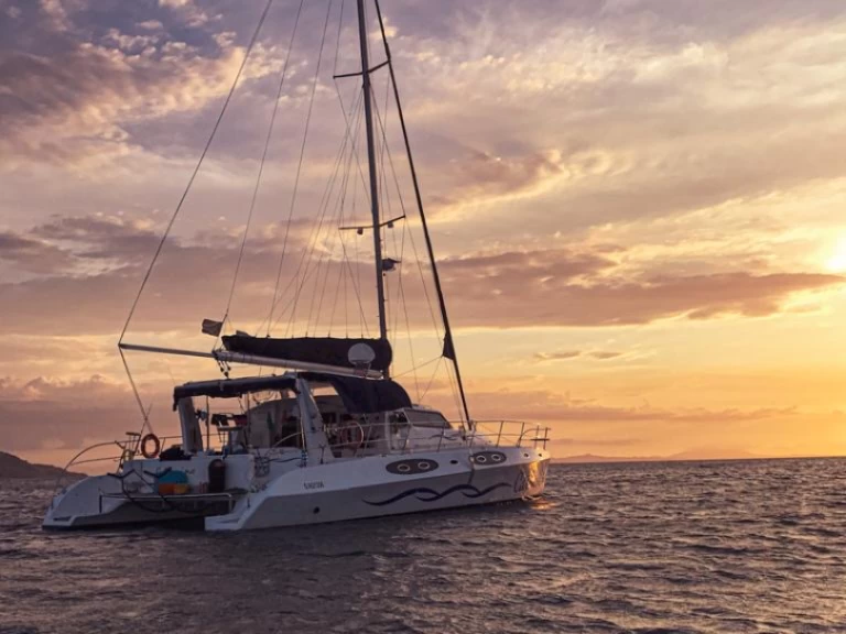 Alquiler de Royal Cape Majestic 53 en Hell-Ville