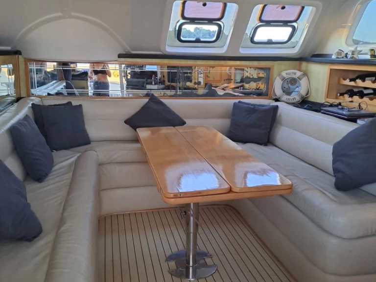 Alquiler Catamarán en Hell-Ville - Royal Cape Majestic 53