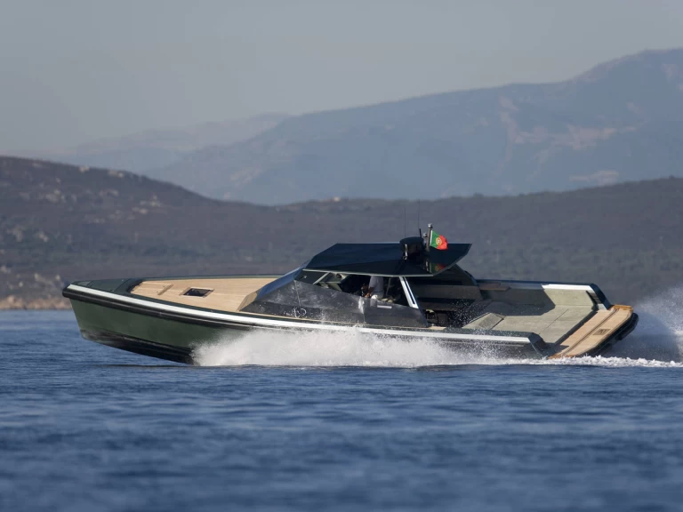 Alquiler de embarcaciones WALLY YACHTS power 47 enSaint-Jean-Cap-Ferrat en Samboat