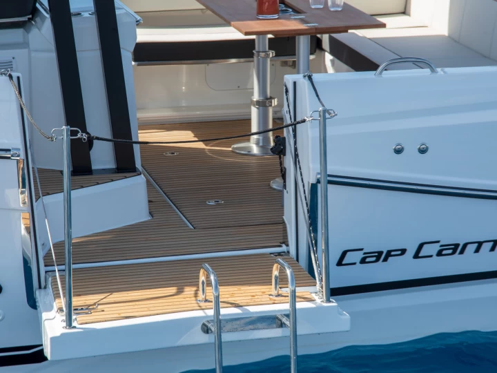 Alquiler de Lancha, con o sin patrón Jeanneau Roses