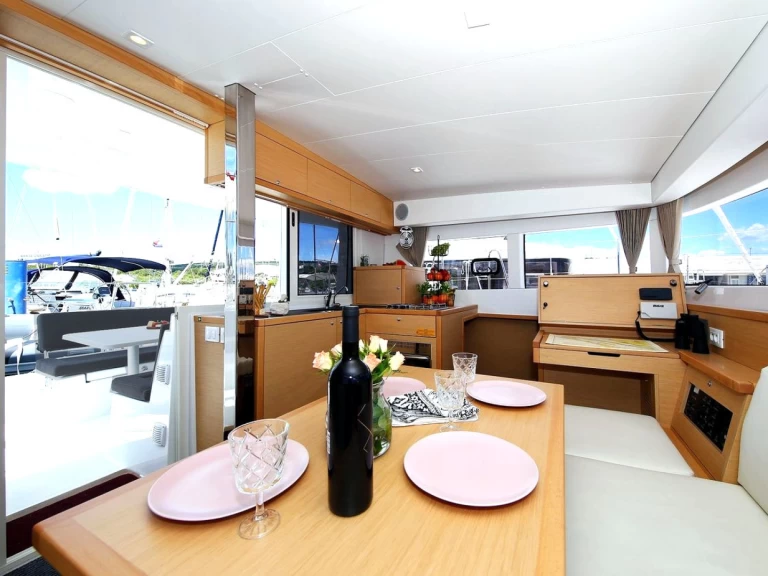 Alquiler Néa Péramos - Lagoon Lagoon 39 en SamBoat