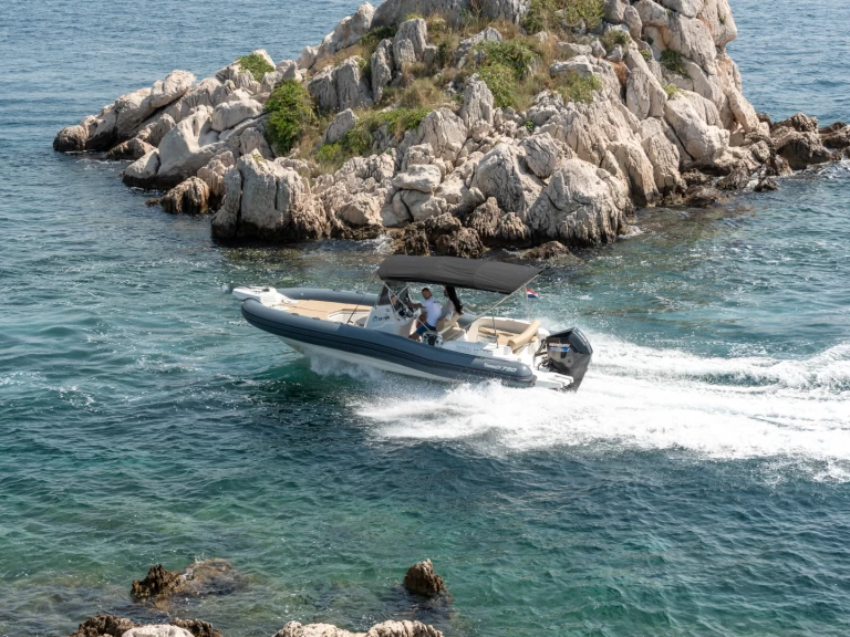 Marlin Boat MARLIN 790 DYNAMIC de alquiler a Trogir
