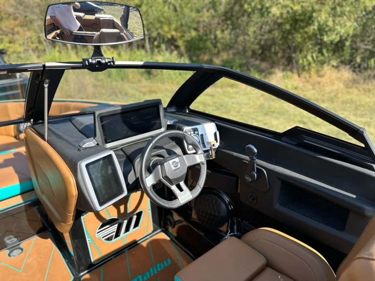 Alquiler Lancha Malibu con o sin  título de navegación