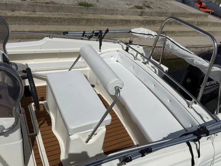 Alquiler de Ranieri Millennium 18.20 en Pérols