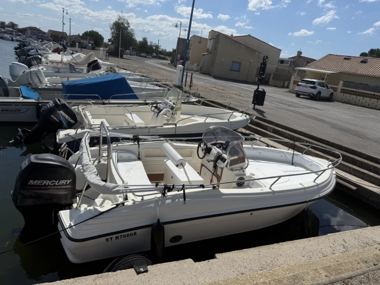 Alquiler de barcos Pérols barato de Millennium 18.20