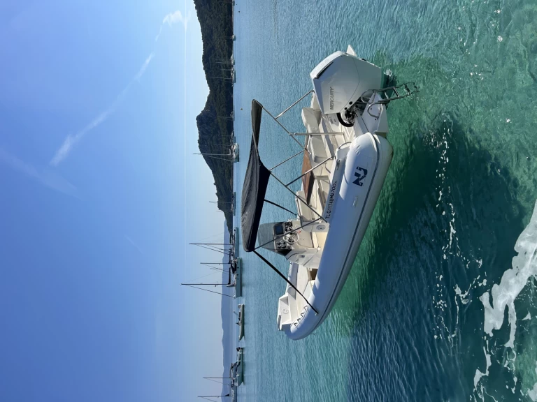 Alquiler de barcos Gapeau barato de Nuova Jolly 700