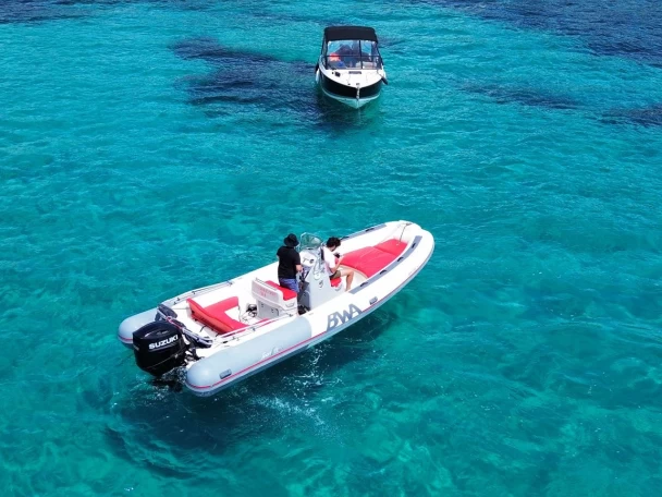 Alquiler de embarcaciones Bwa Sport 22 GT enGapeau en Samboat