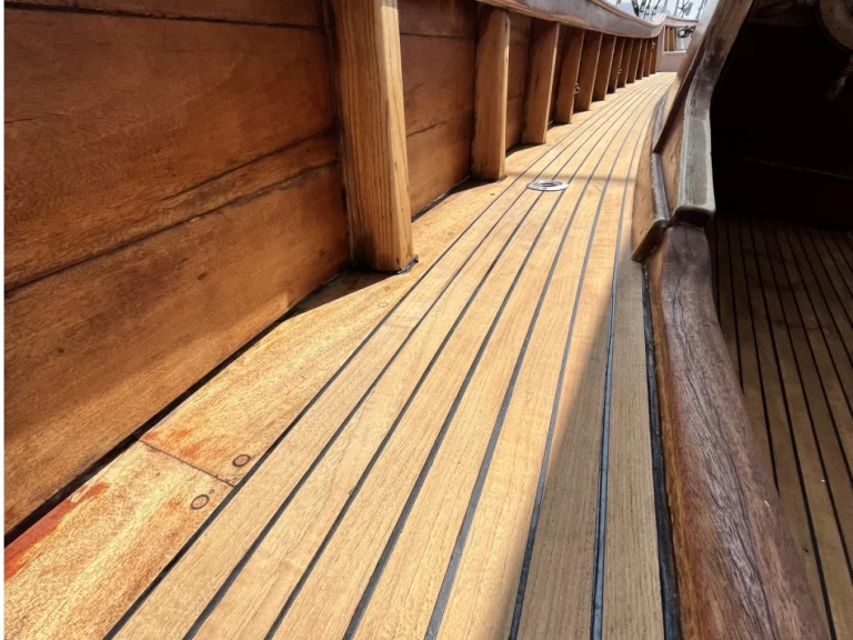 Alquiler de embarcaciones Cantiere Di Pinto Antonio Motoverelo enSant Antoni de Portmany en Samboat