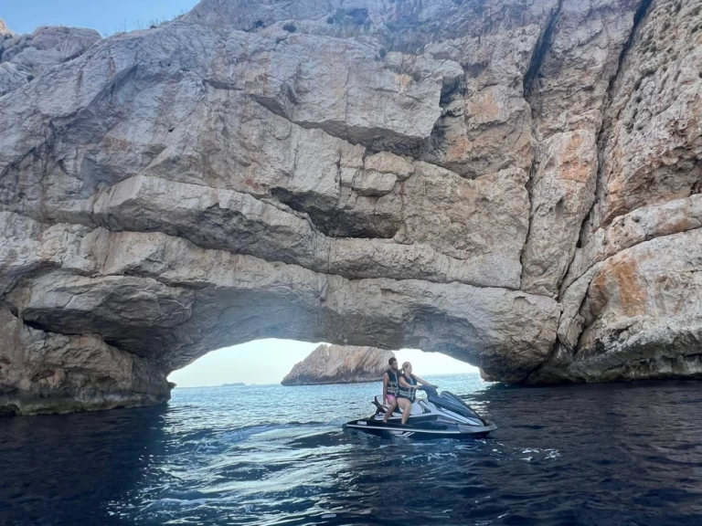 Alquiler de embarcaciones Yamaha Yamaha VX enSant Antoni de Portmany en Samboat