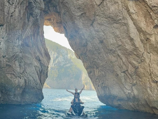 Alquiler Moto de agua Yamaha con o sin  título de navegación