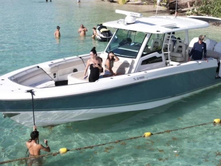 Alquiler Lancha en Pointe-à-Pitre - Boston Whaler Boston Whaler 380 Outrage