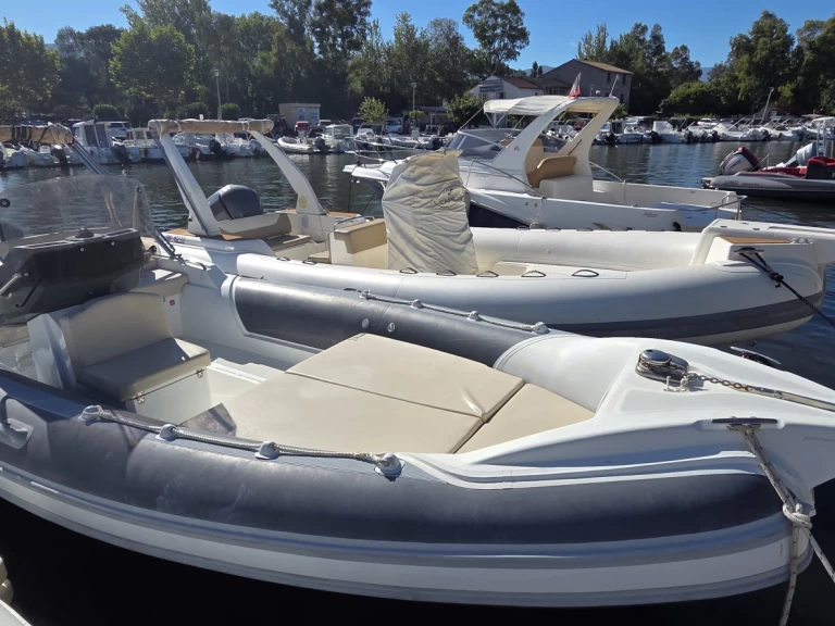 Alquiler de barcos Saint-Florent barato de 800