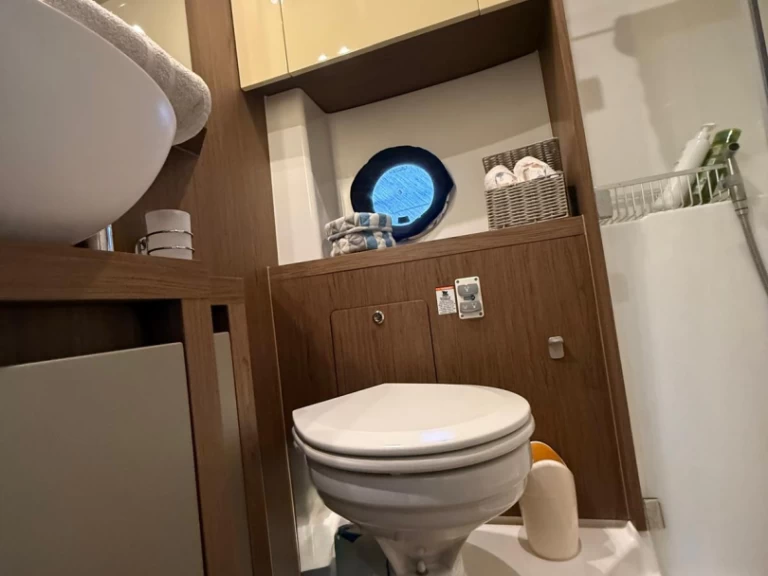 Alquiler Lancha Bénéteau con o sin  título de navegación