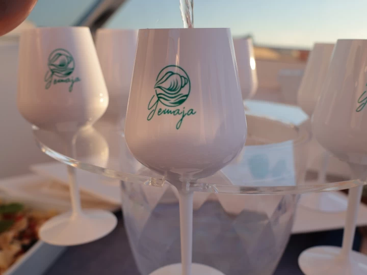 Alquiler de barcos Porto Cesareo barato de Squalo 40