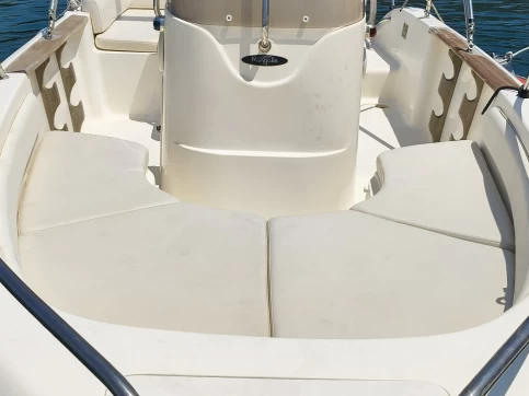 Alquiler de embarcaciones Mingolla Brava 18 enTaranto en Samboat