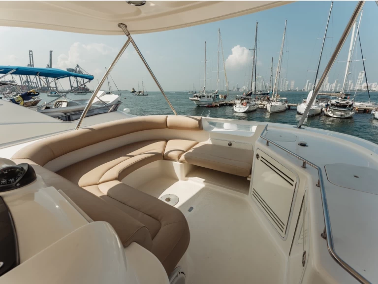 Sea Ray 58 de alquiler a Cartagena