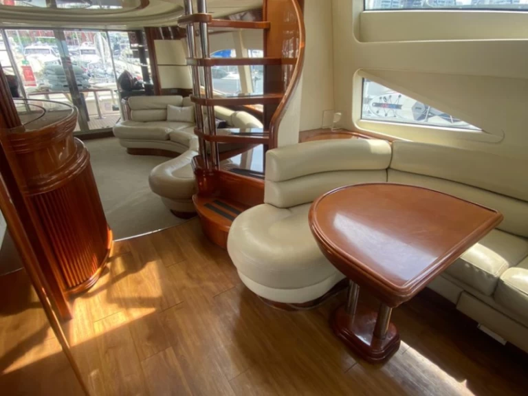 Alquiler Cartagena - Azimut Azimut 70 en SamBoat