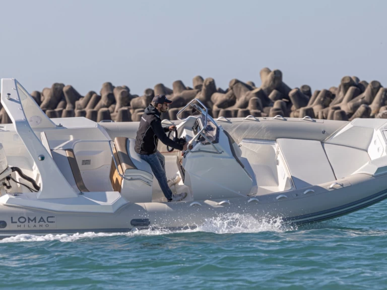 Lomac Lomac 710 IN de alquiler a Hyères