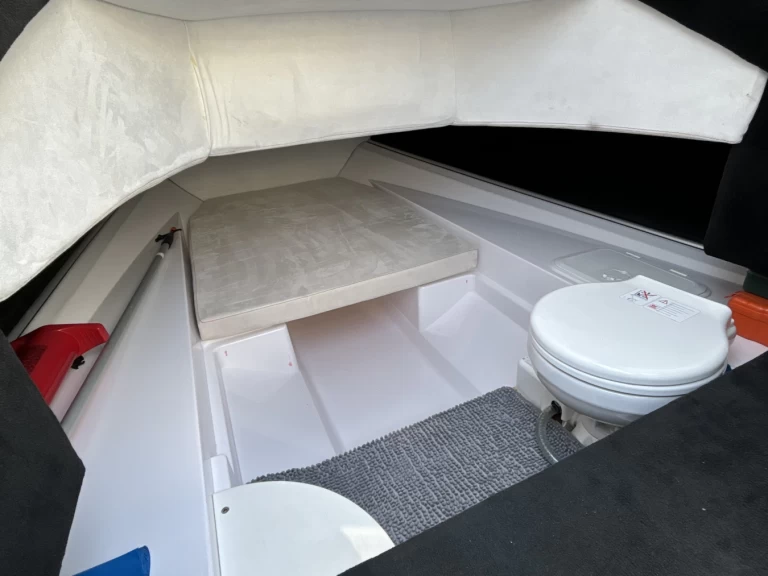 Alquiler de embarcaciones Arrow Arabis 23 Arrow Arabis 23 enTrogir en Samboat