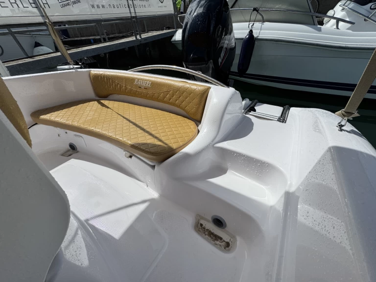 Alquiler Lancha Ranieri con o sin  título de navegación