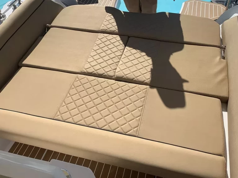 Neumática para alquilar Juan-les-Pins al mejor precio