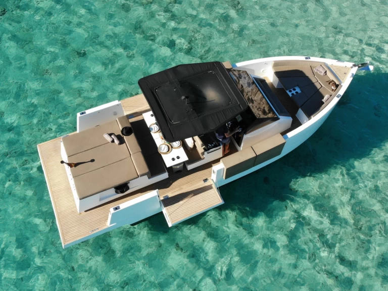 Alquiler Lancha De Antonio con o sin  título de navegación