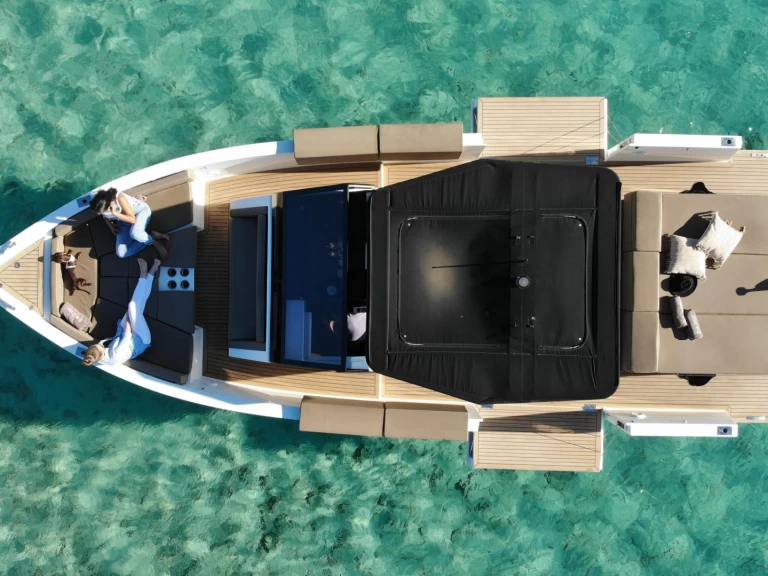 De Antonio D34 de alquiler a Ibiza (Ciudad)