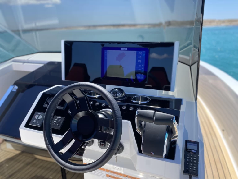 De Antonio d36 de alquiler a Ibiza (Ciudad)