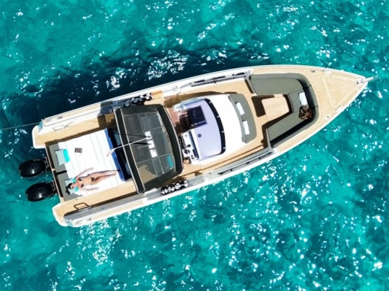 Alquiler de barcos Ibiza Magna barato de Fjord 38 Xpress
