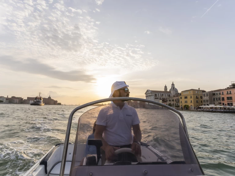 Alquiler Lancha en Mestre - Brube Mose 17