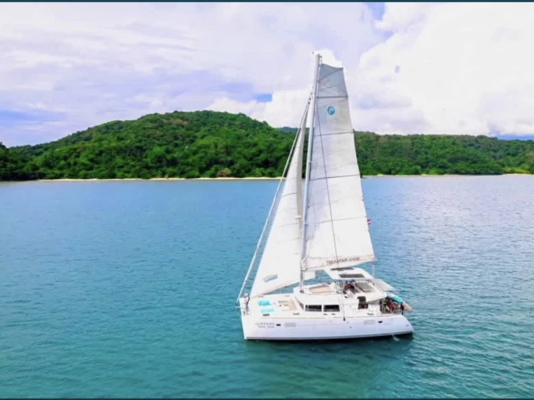 Catamarán para alquilar Ao Chalong al mejor precio