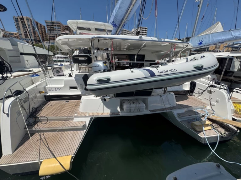 Catamarán para alquilar Palma de Mallorca al mejor precio