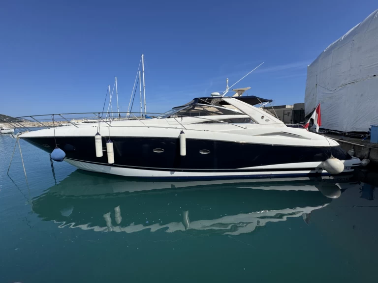 Alquiler de Sunseeker Portofino 53 en Roquebrune-Cap-Martin