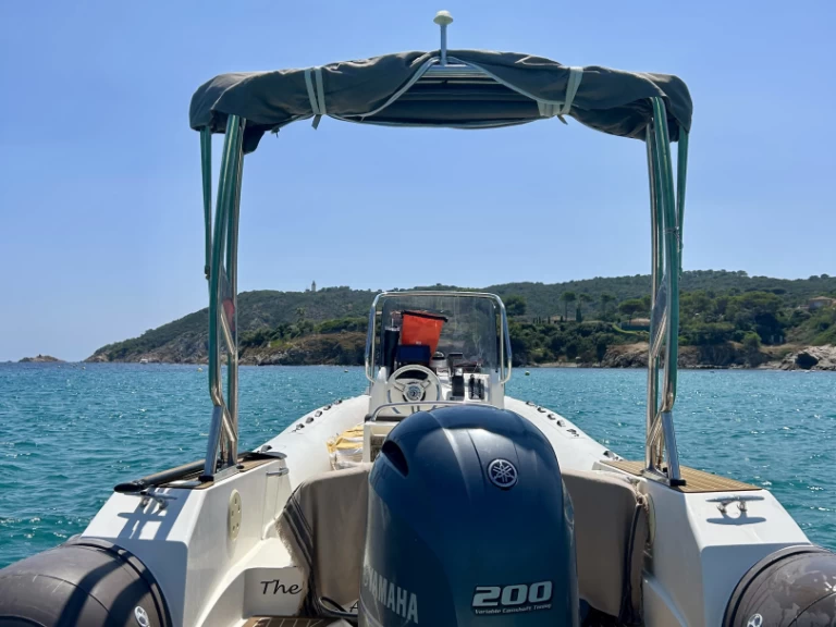 Alquiler Port Cogolin - Capelli Tempest 700 en SamBoat